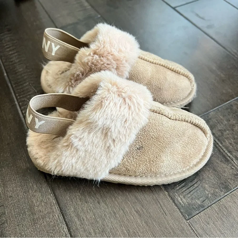 Nicole Miller New York Fur Lined Clog Slippers Boots 9 Tan Brown Strap